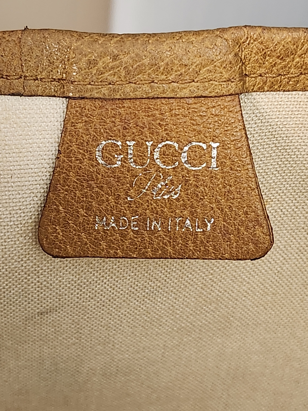 Gucci GG Plus White And Tan Sherry Line Supreme Tall Tote With Web Straps - Picture 15 of 16